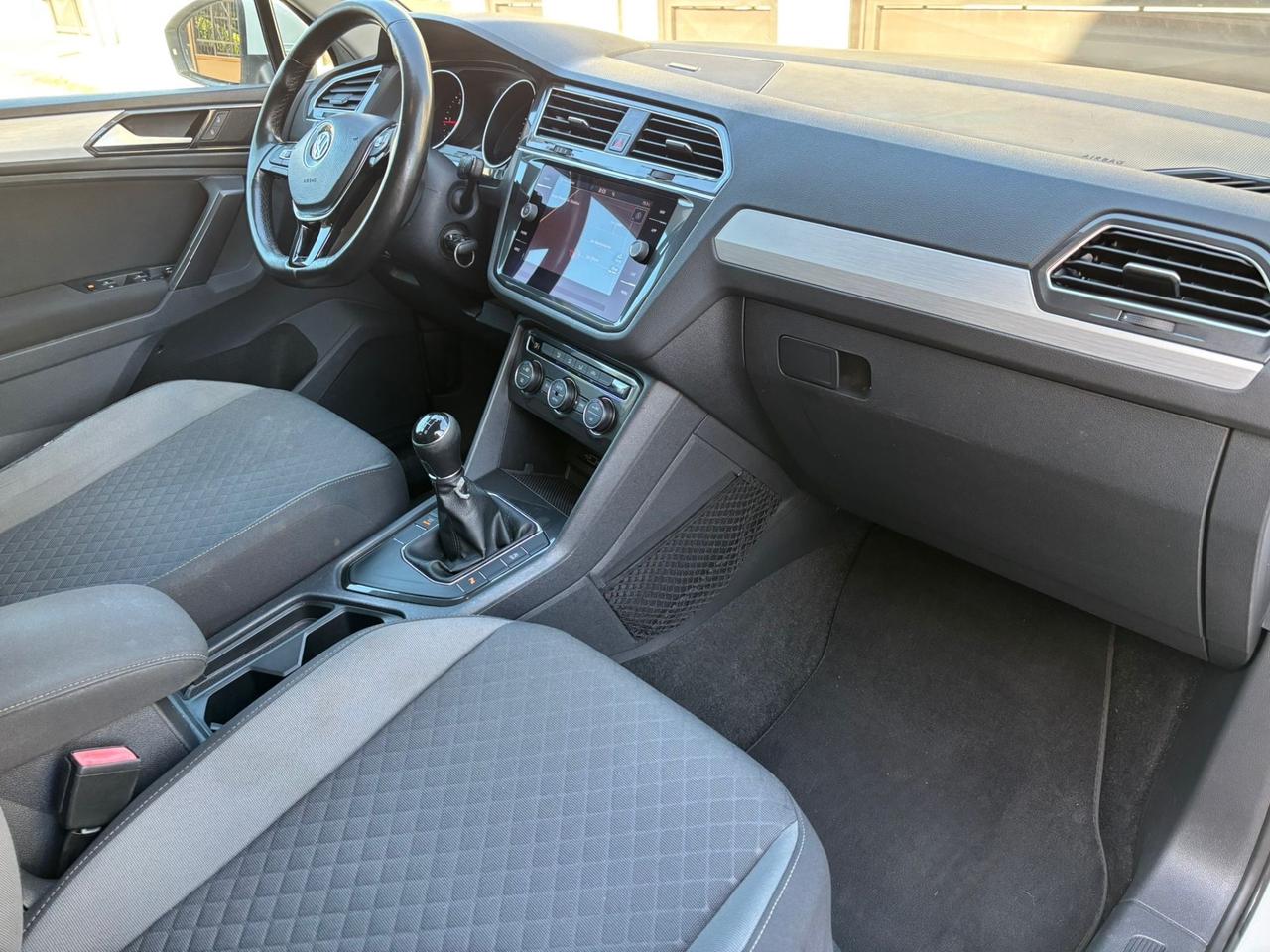 Volkswagen Tiguan 1.6 TDI SCR Sport BlueMotion Technology