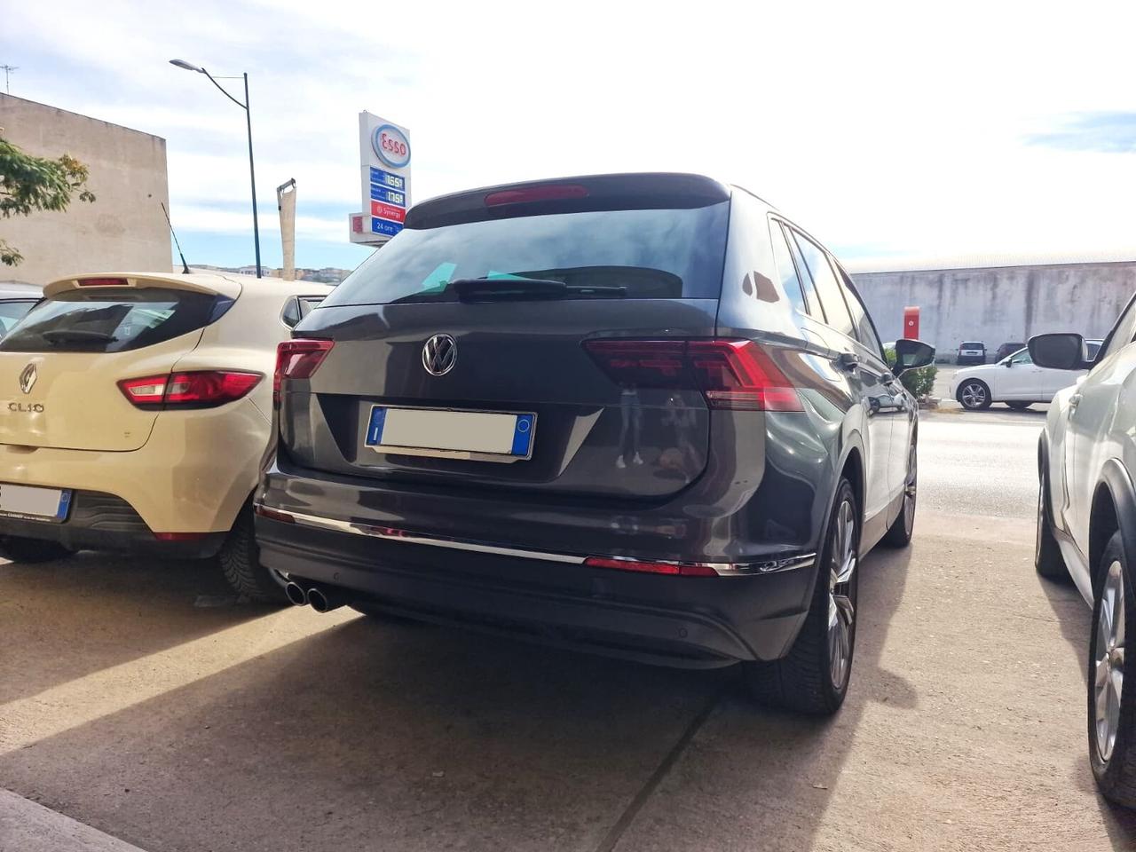 VW TIGUAN 2.0 TDI R-Line DSG - 12/2016
