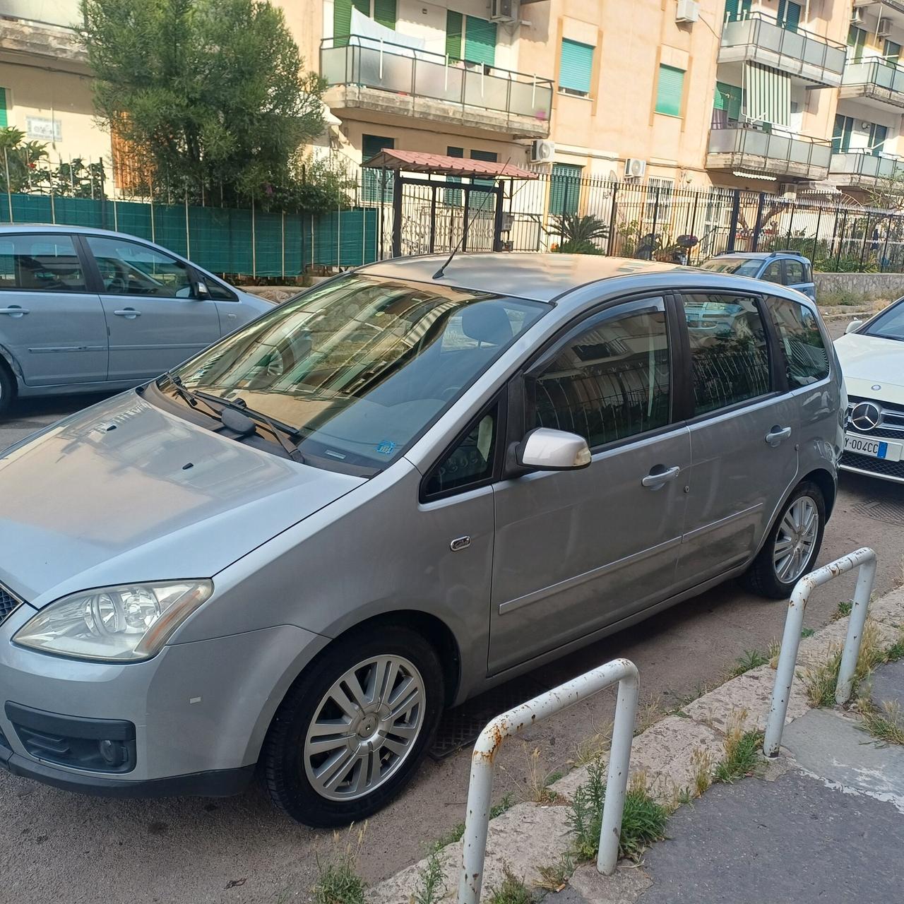 Ford Focus C-Max 1.6 TDCi (110CV) Ghia