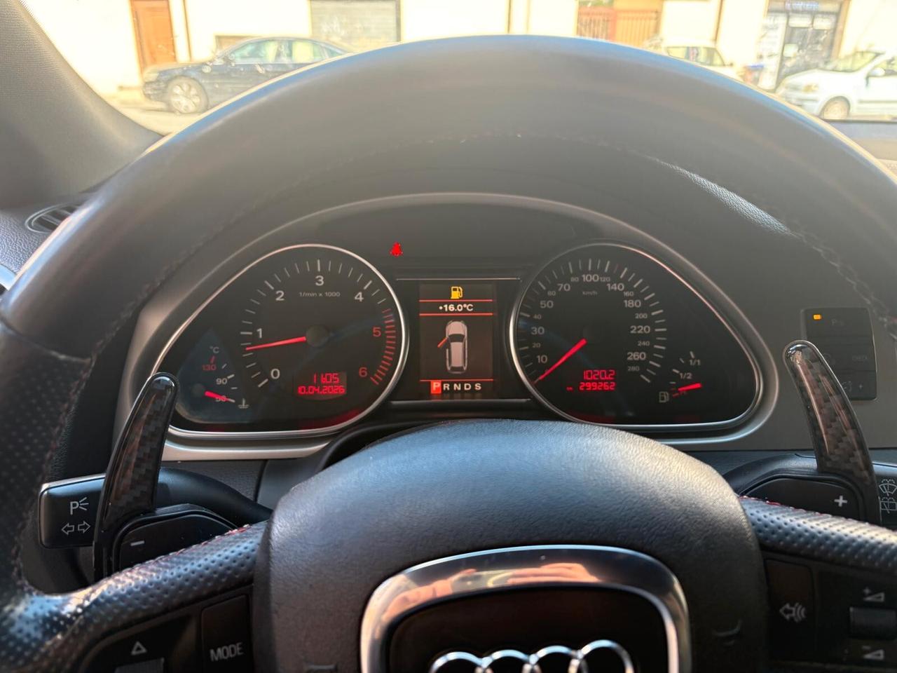 Audi Q7 4.2 V8 TDI quattro tiptronic