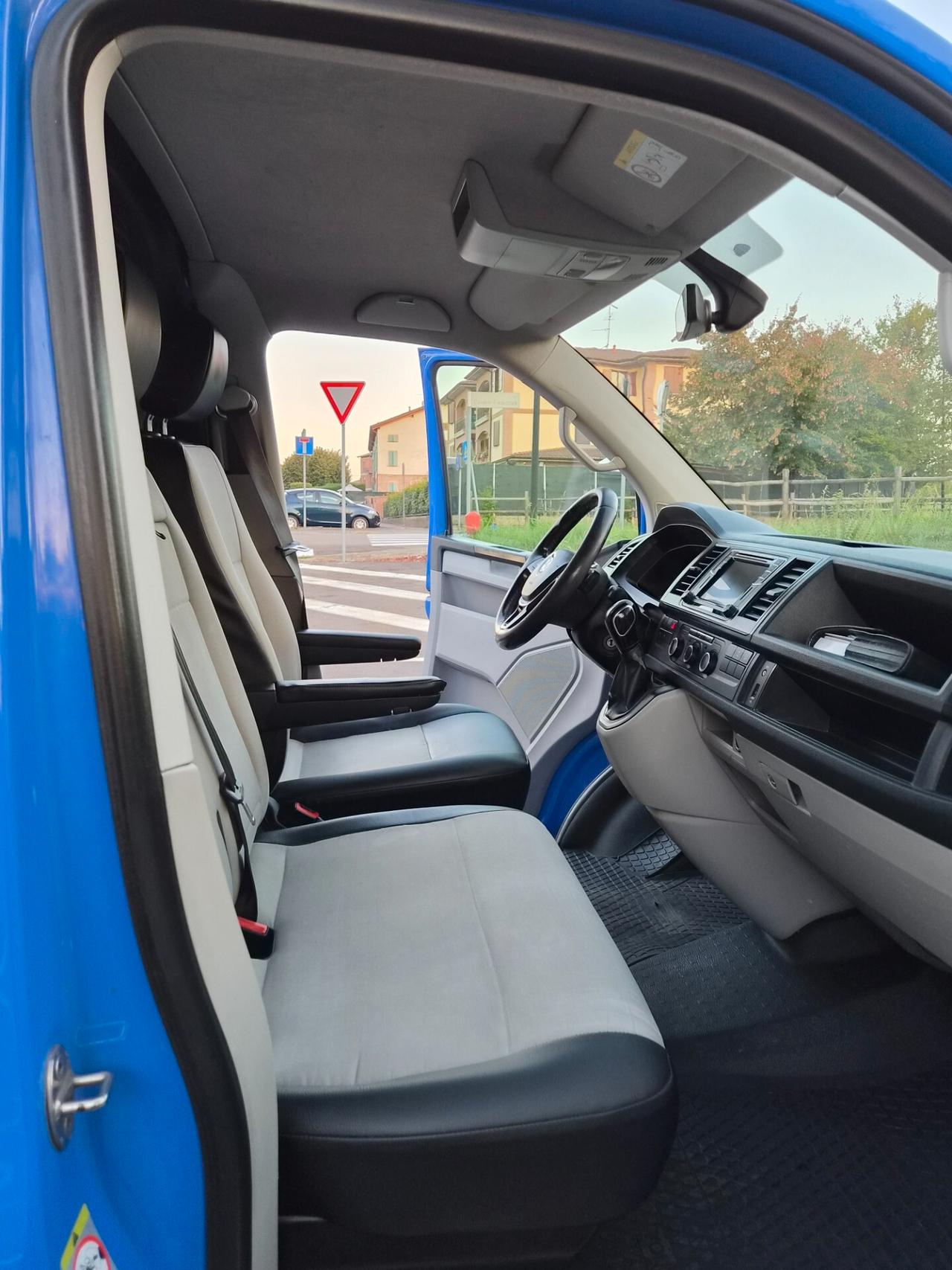 Volkswagen Transporter 2.0 TDI 205 cv 4x4 cambio automatico