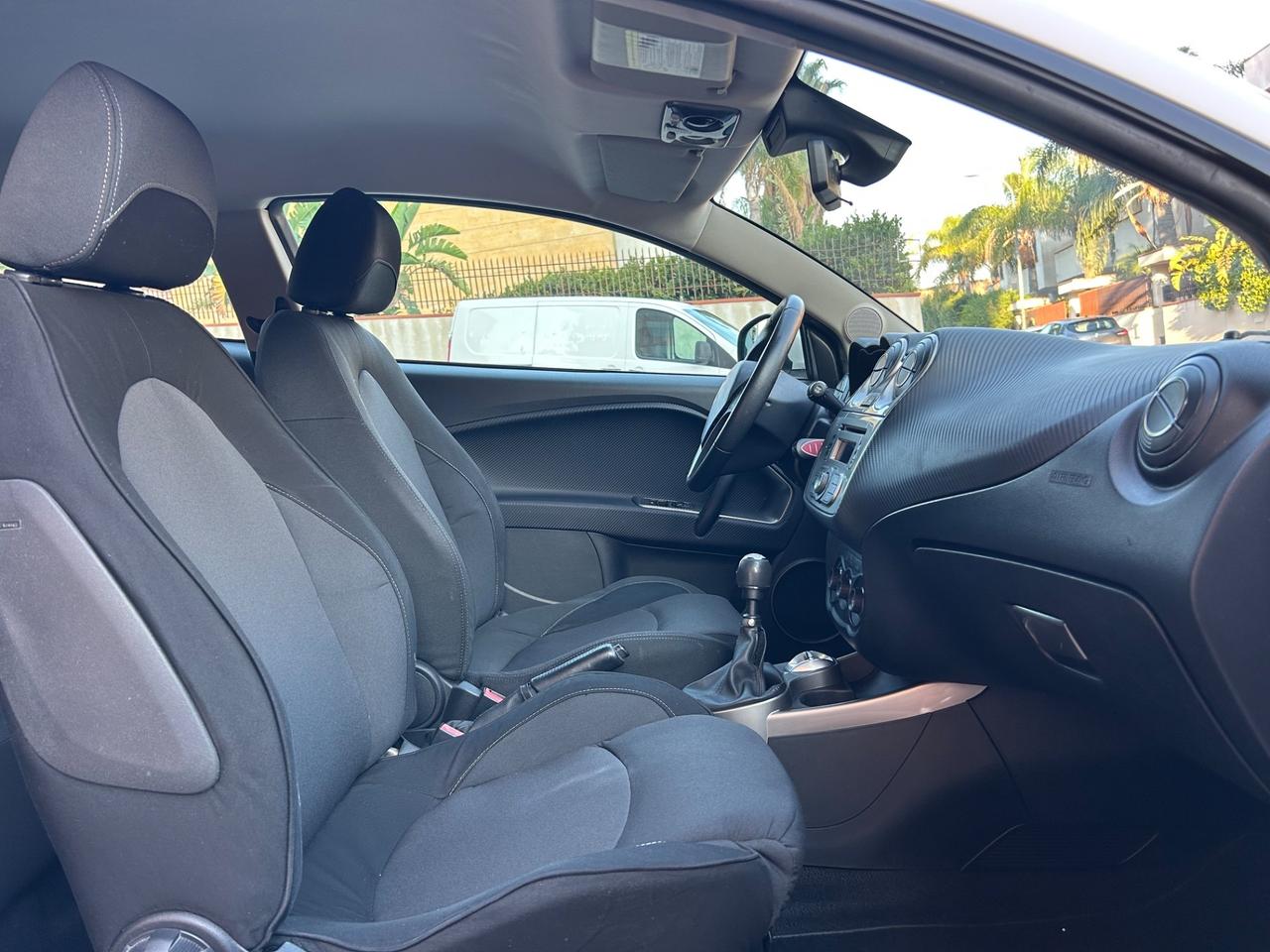 Alfa Romeo MiTo 1.4 Benz ideale per neopatentati