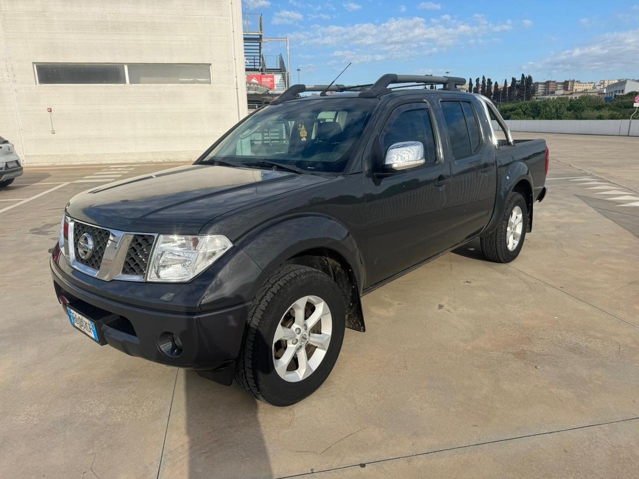 Nissan Navara 2.5 dCi 4 porte Double Cab XE