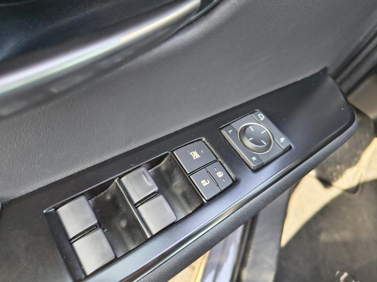 Lexus UX 250H Hybrid Business