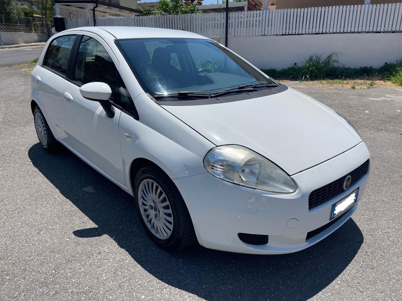Fiat Grande Punto Grande Punto 1.3 MJT 90 CV 5 porte Dynamic automatica