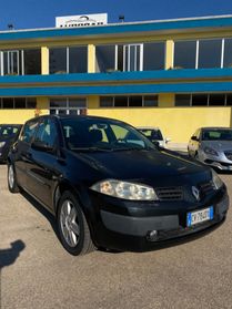 Renault Megane Mégane 1.9 dCi 5 porte Confort Authentique