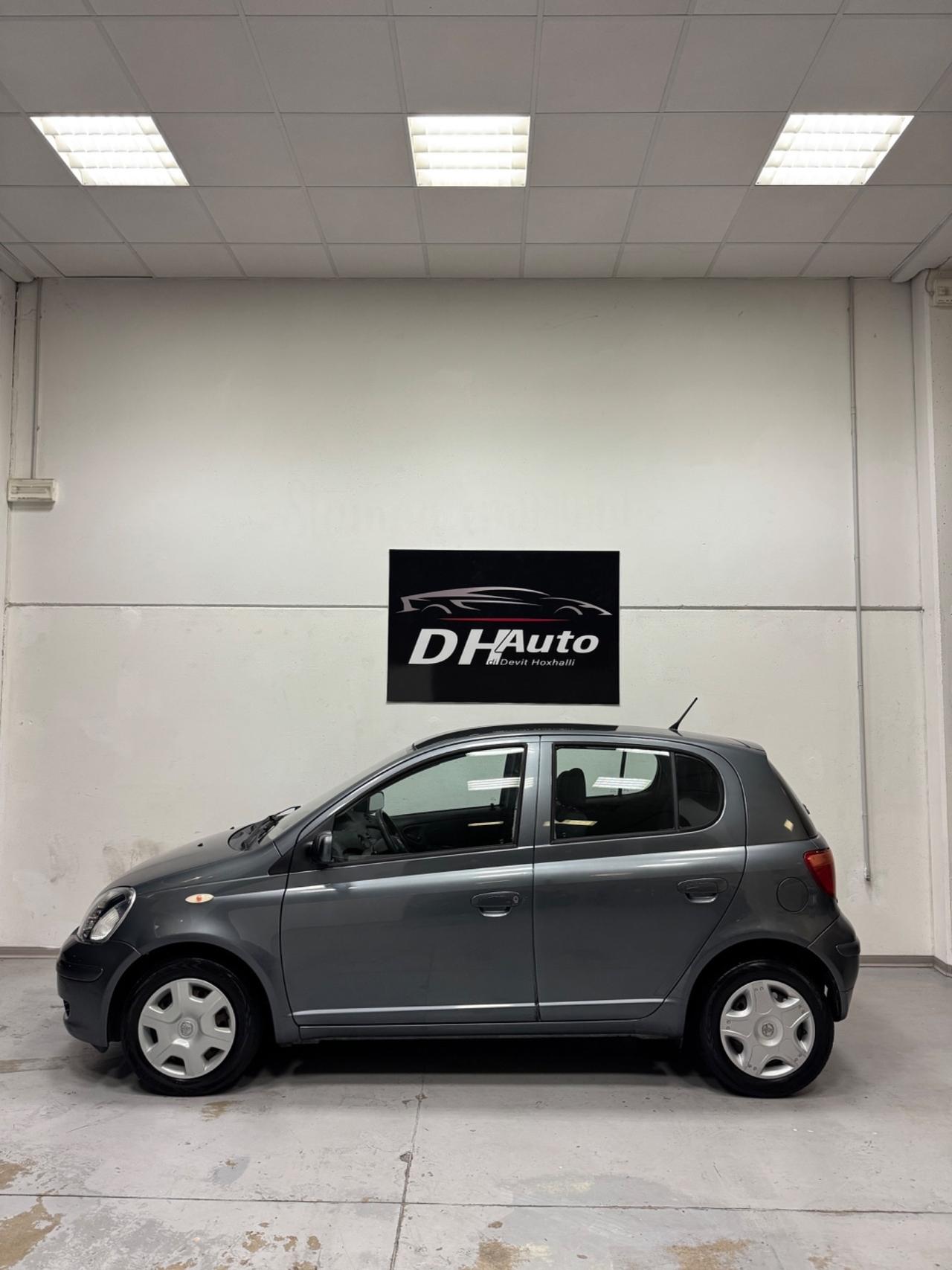 Toyota Yaris 1.0 5 porte Sol