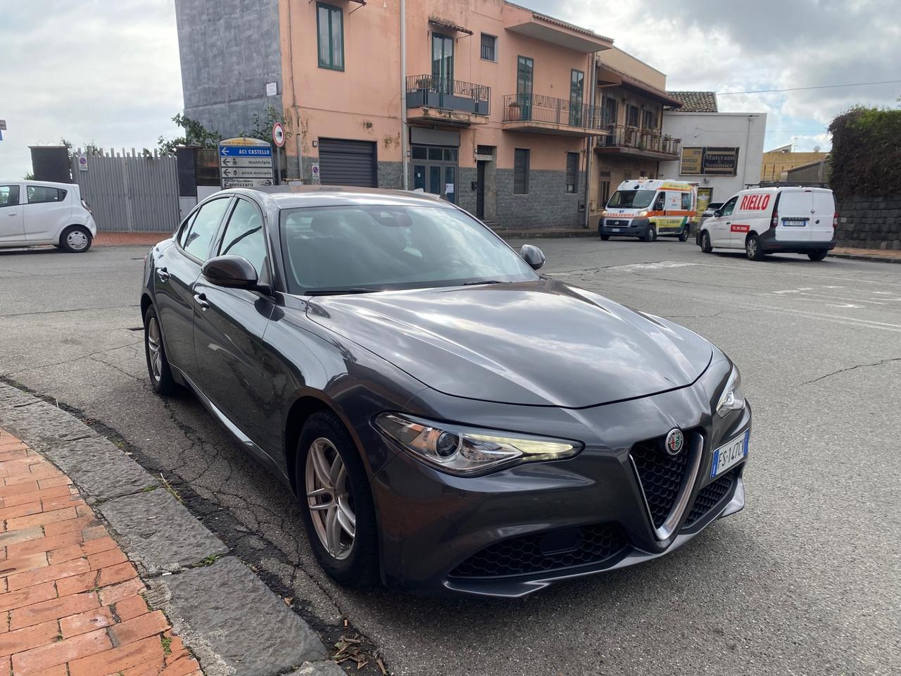 Alfa Romeo Giulia 2.2 TDI 150 CV Executive 2018