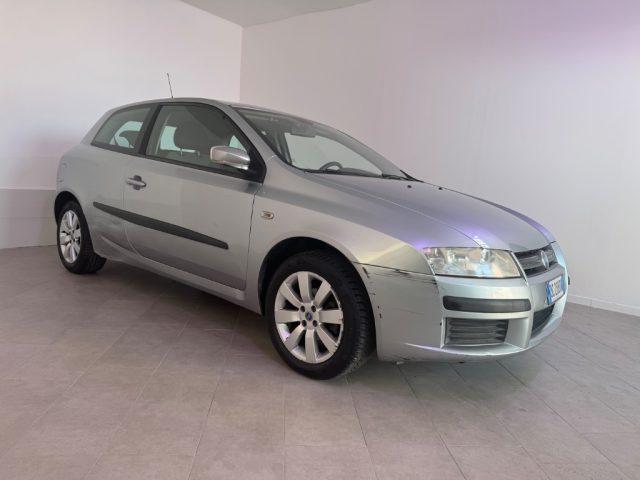 FIAT Stilo 1.6i 16V 3 porte Dynamic