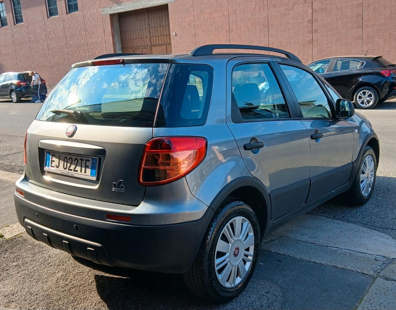 FIAT Sedici 4x4 1.600 Benzina 120cv Km151.000