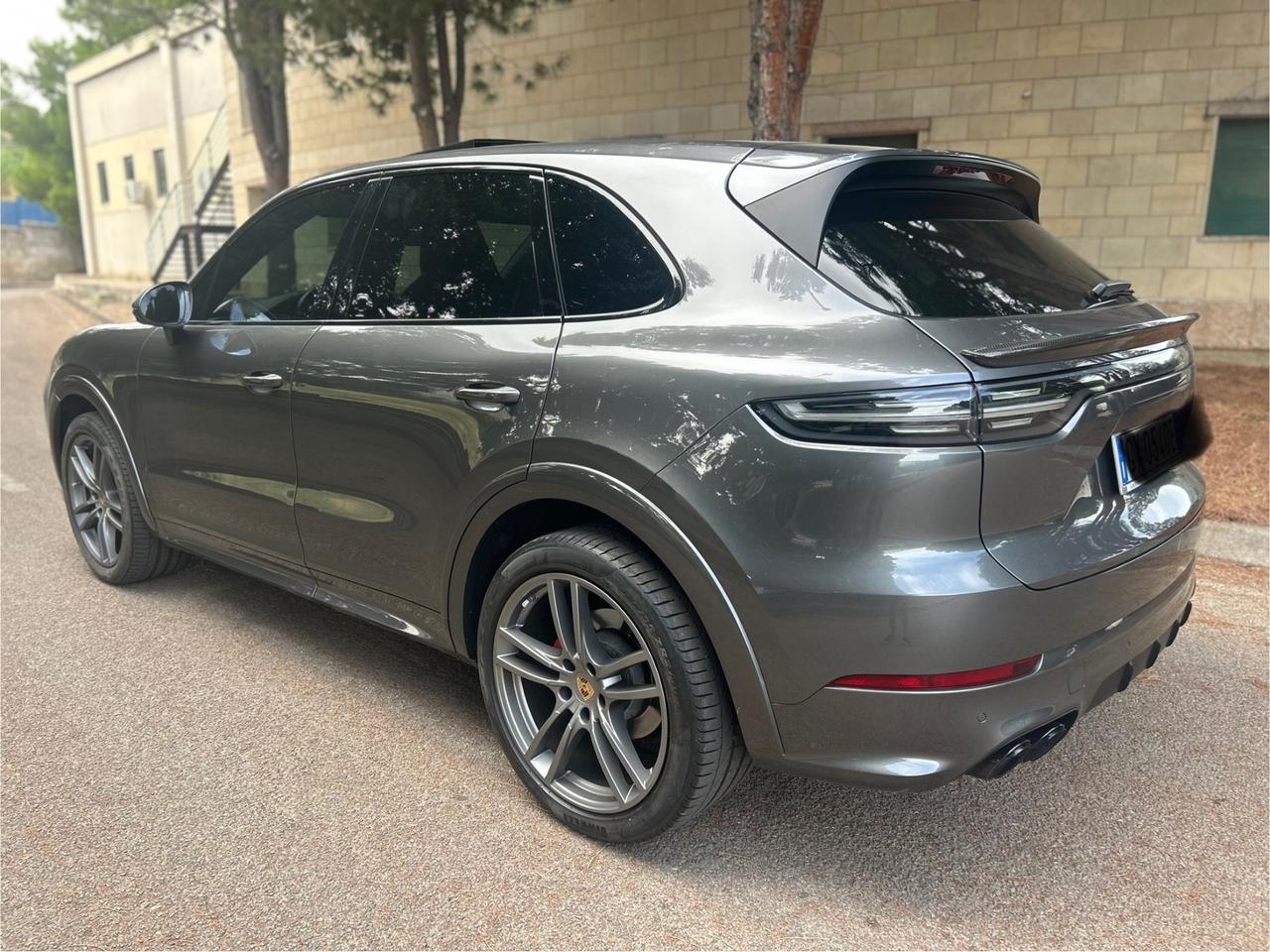 Porsche Cayenne 3.0 V6 platino ediscion 340 Cv