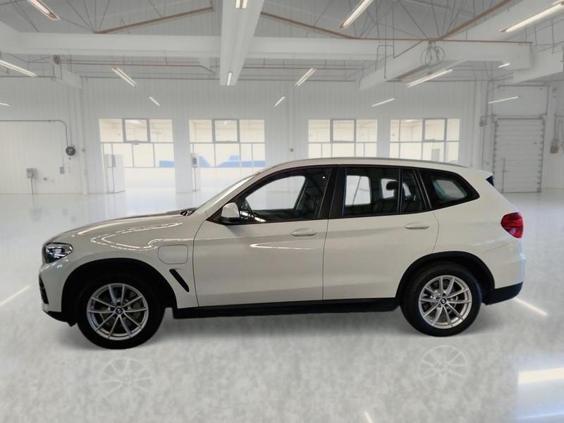 BMW X3 xDrive 30e Business Advantage automatico