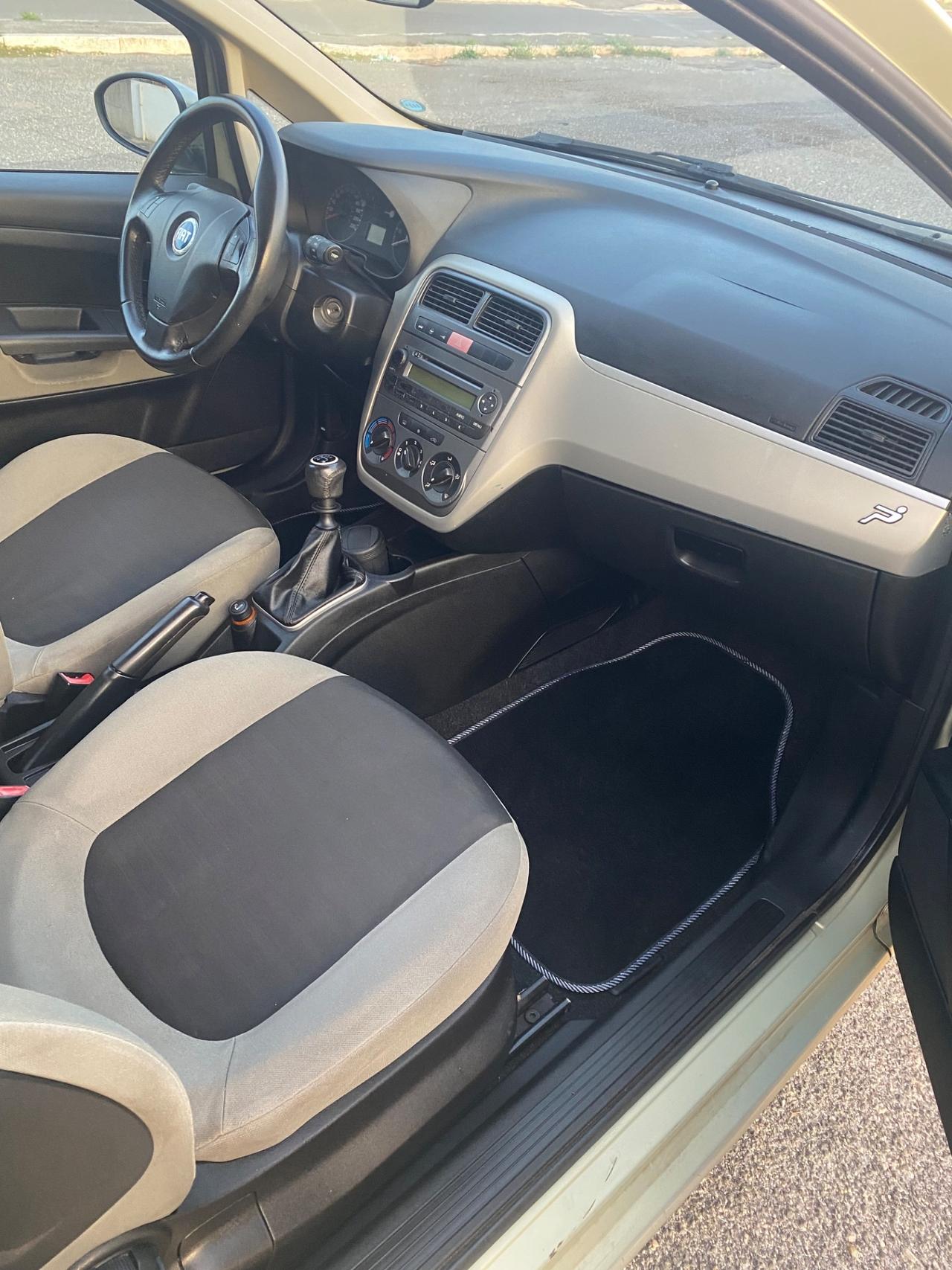 Fiat Grande Punto 1.2 CON SOLI 57 MILA KM UNIPRO