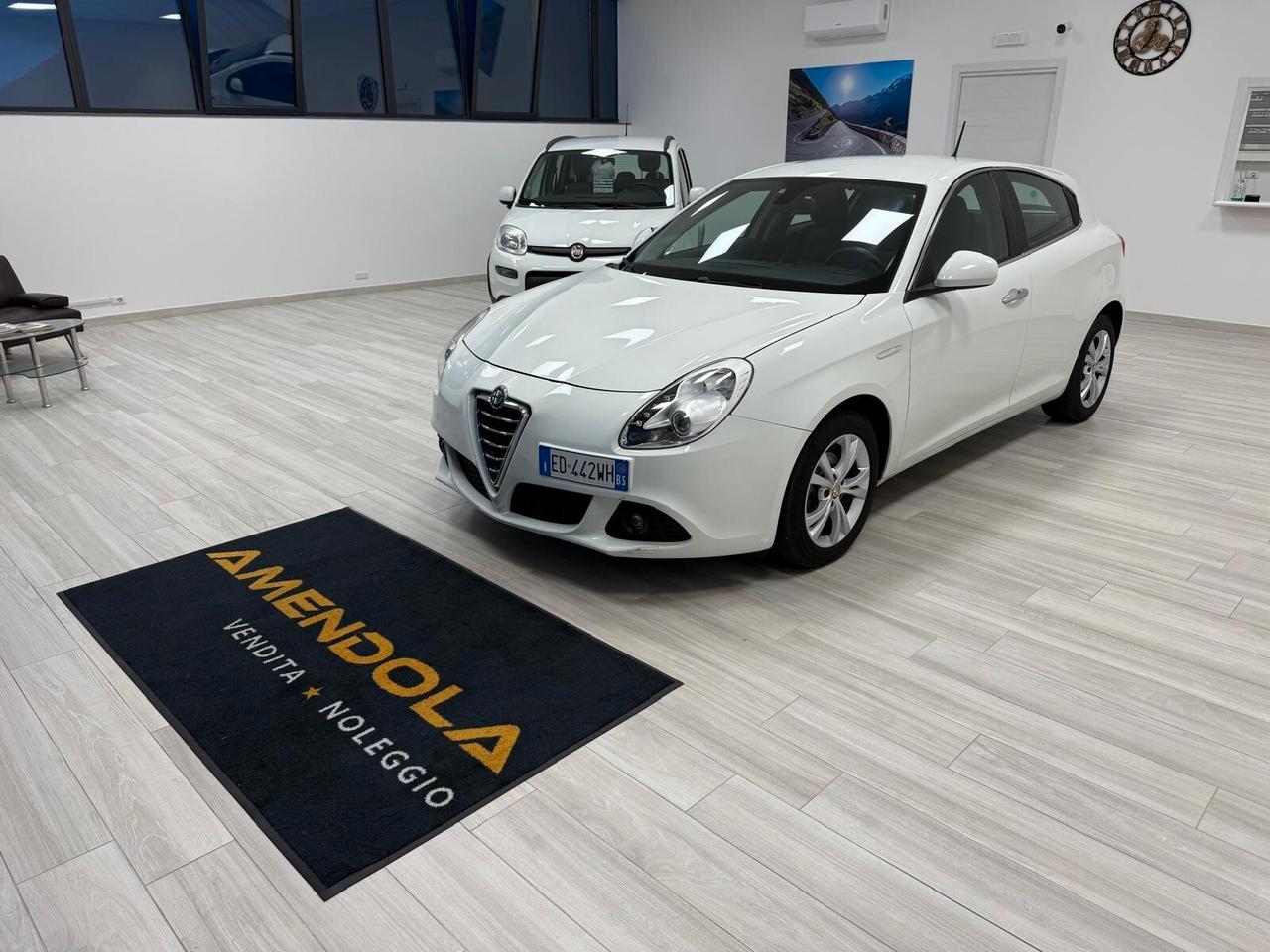 Alfa Romeo Giulietta 1.6 JTDm-2 105 CV Distinctive