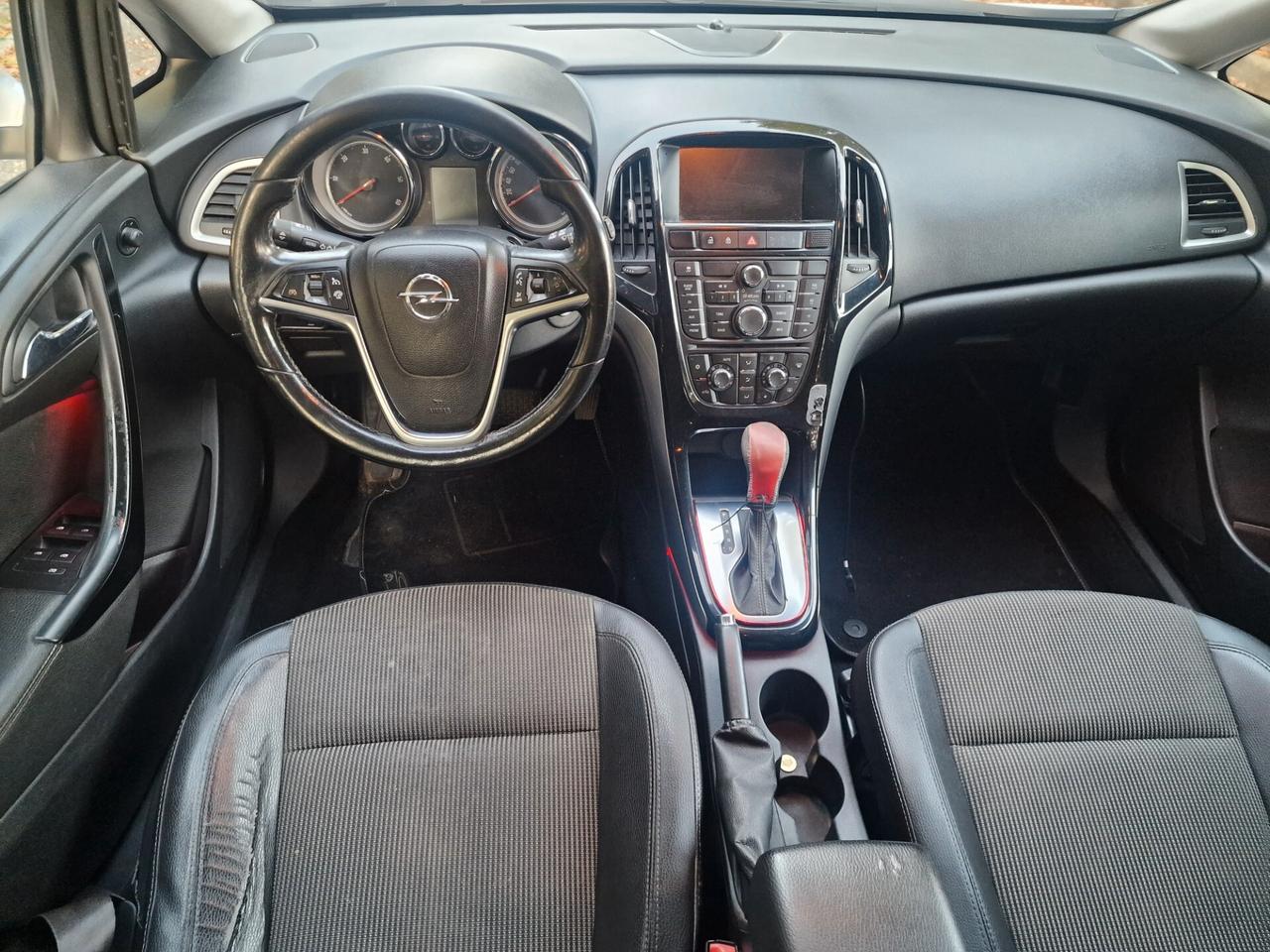 Opel Astra 2.0 CDTI 165CV Sports Tourer aut. Cosmo Fleet