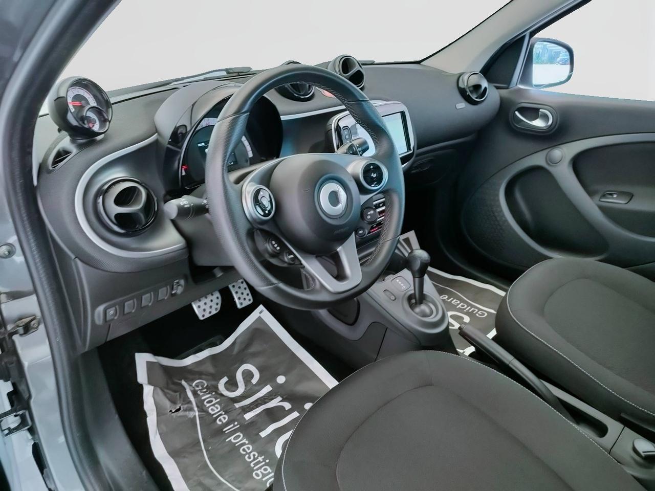 SMART Forfour II 2015 - Forfour 1.0 Passion 71cv twinamic my18