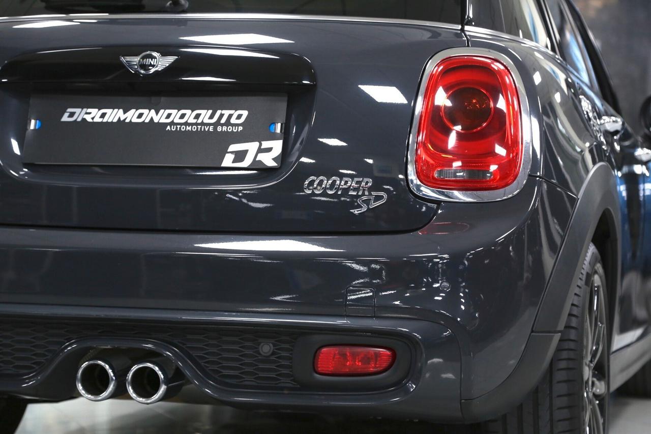 Mini 2.0 Cooper SD 5 porte auto