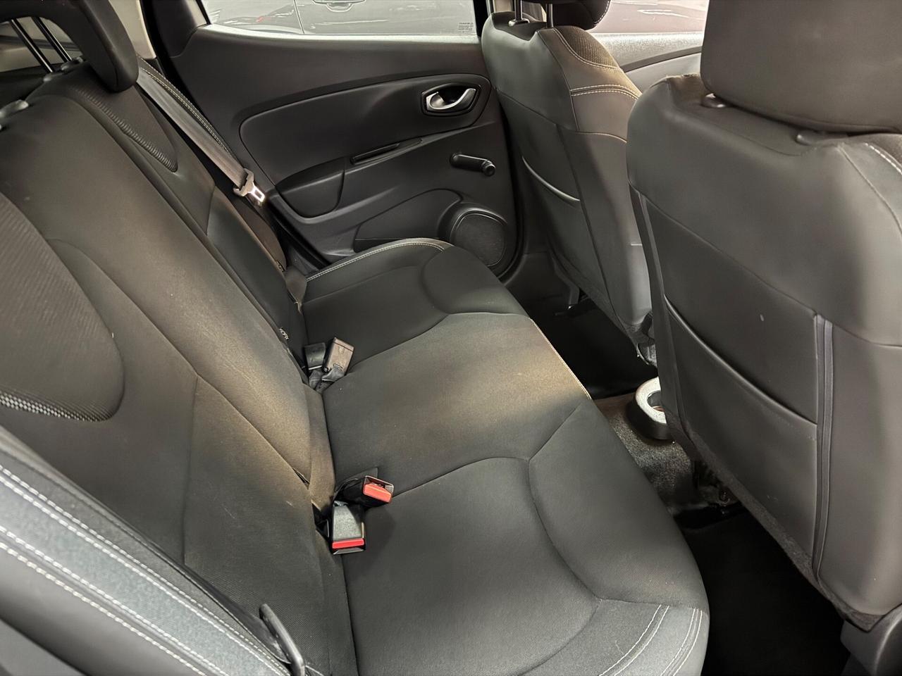 Renault Clio dCi 8V 75 CV 5 porte Moschino Intens
