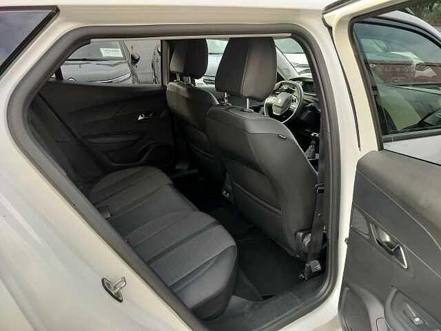 Peugeot 2008 PureTech 100 S&S Allure Pack