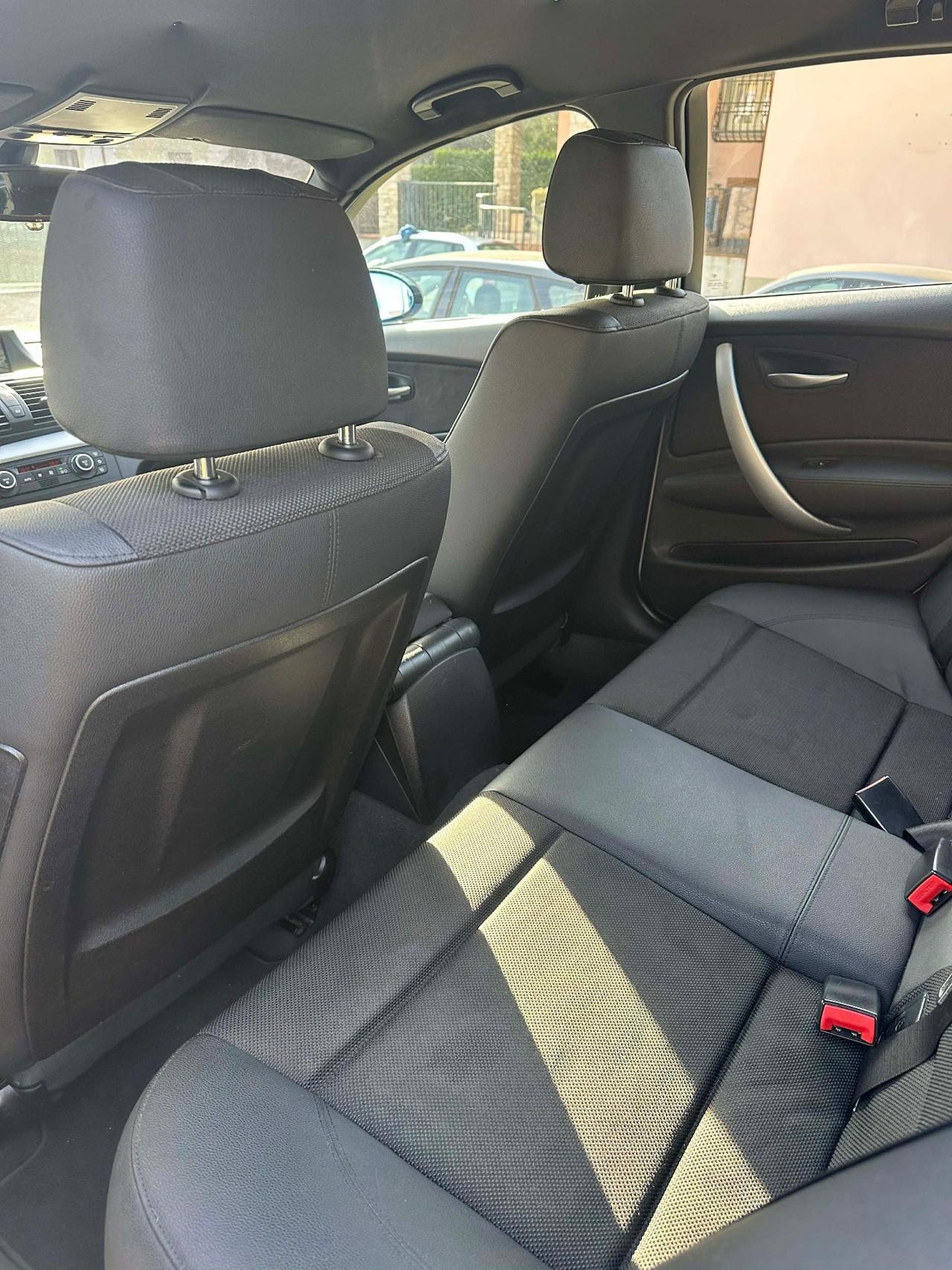 Bmw 120i 5P MSPORT KMCERT UNICOPR AUTOMATICA