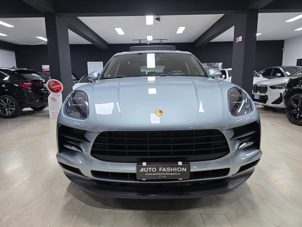 Porsche Macan 2.0 245 cv (Tetto panorama)