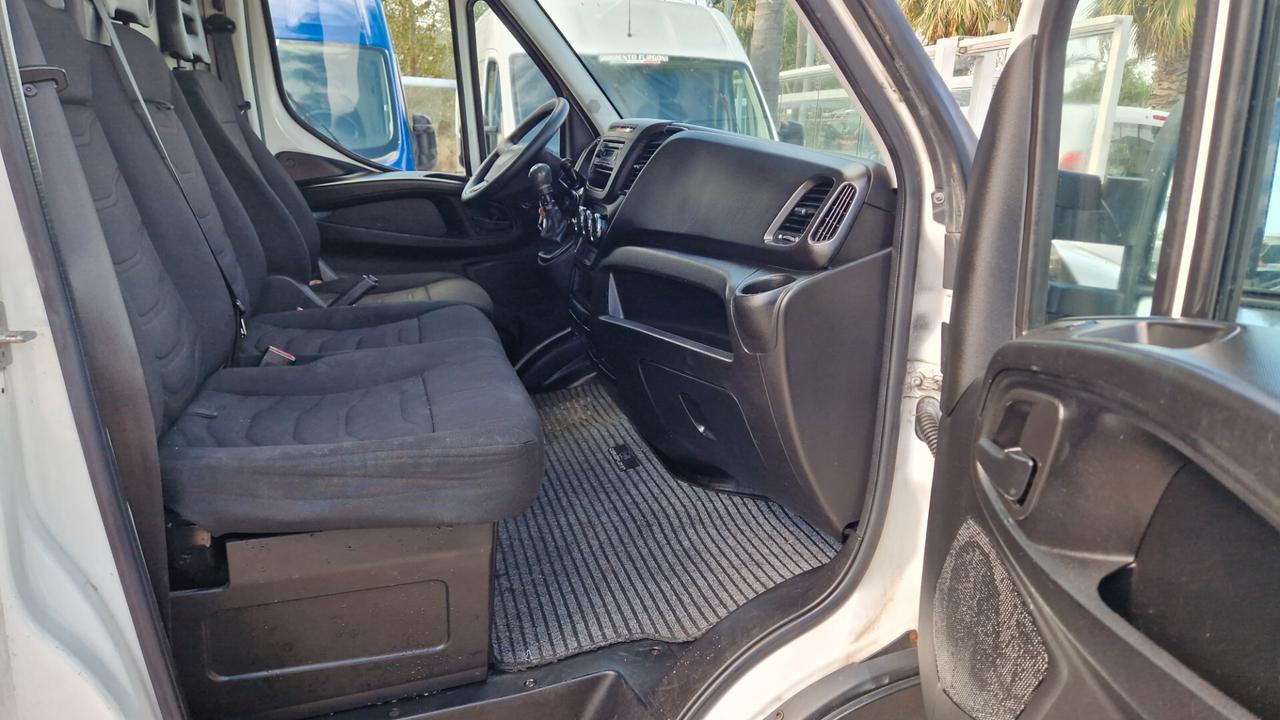 IVECO DAILY 35C15 PASSO 4100 H2