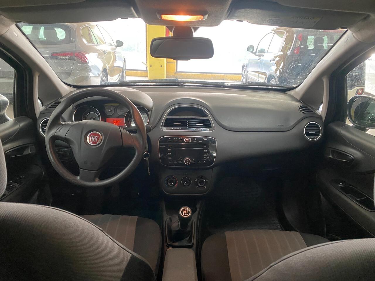 Fiat Punto 1.3 MJT II S&S 95 CV 5