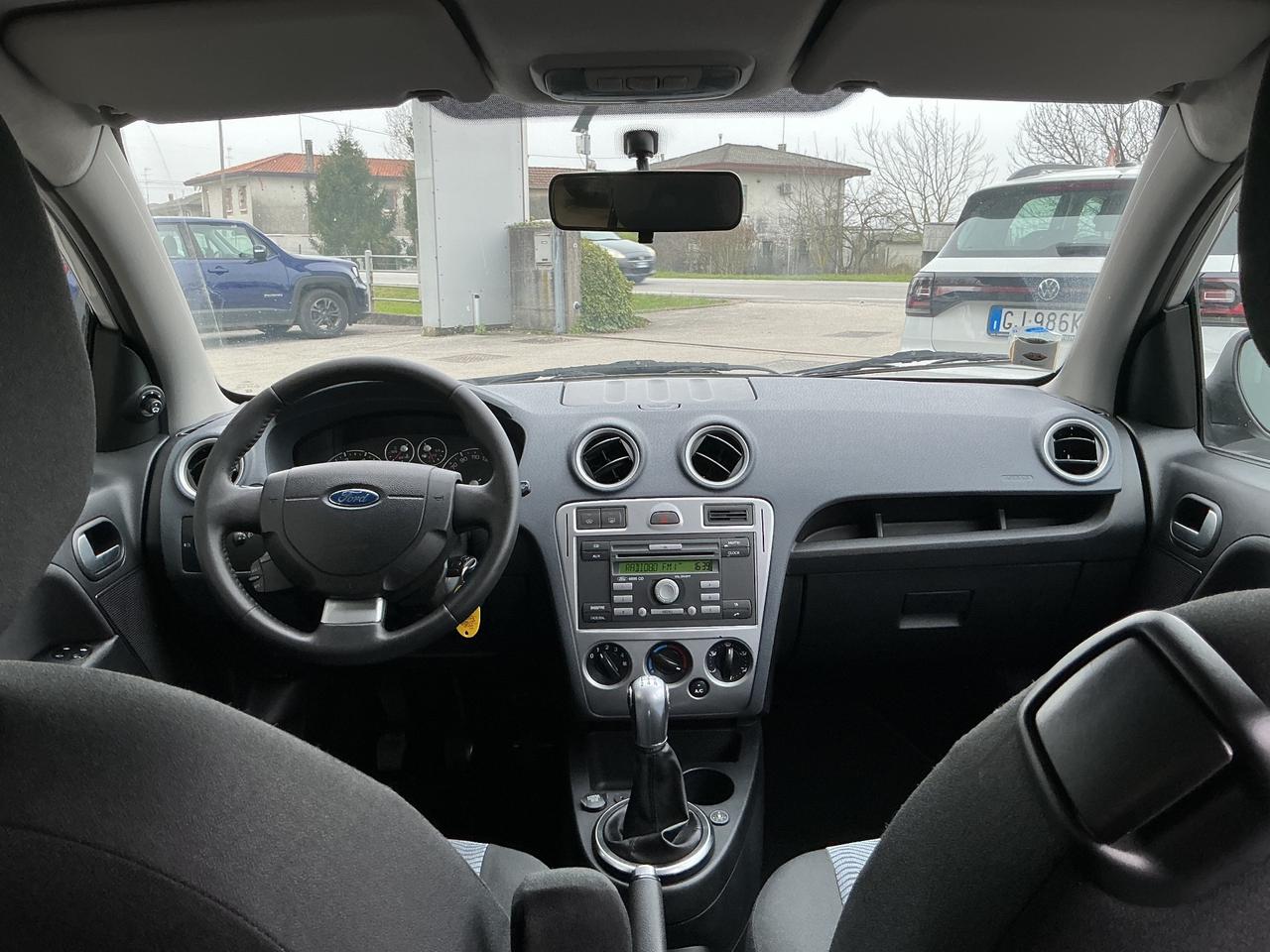 Ford Fusion 1.4 GPL Neopatentati