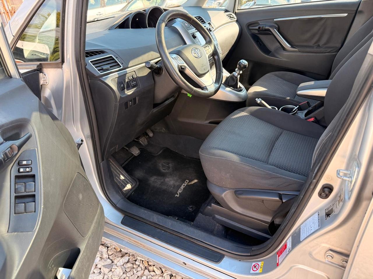 Toyota Verso 1.6 D-4D Style