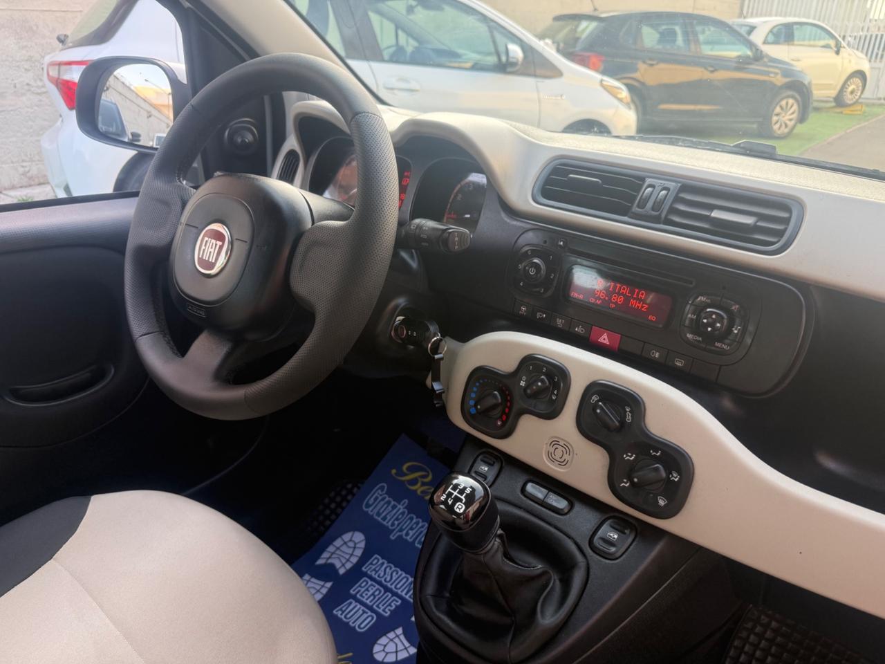 Fiat Panda 1.2benzina - 2015