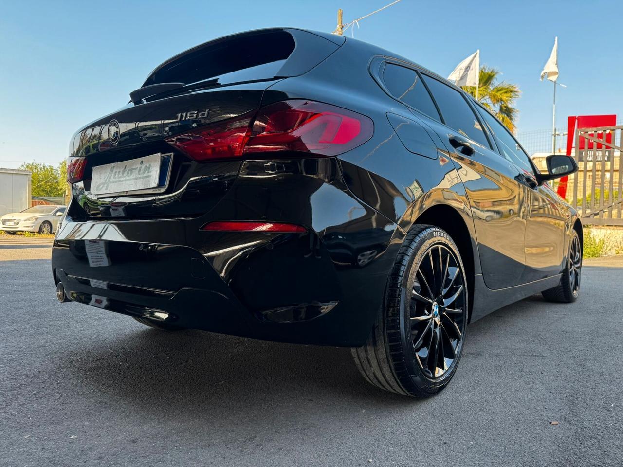 Bmw 116 116d 5p. Advantage