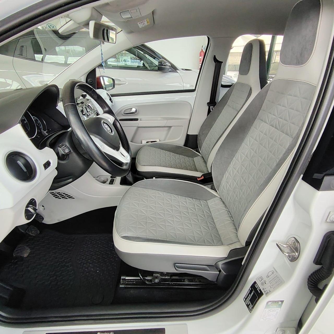 Volkswagen up! 5 Porte up! 5p 1.0 High up! 60cv
