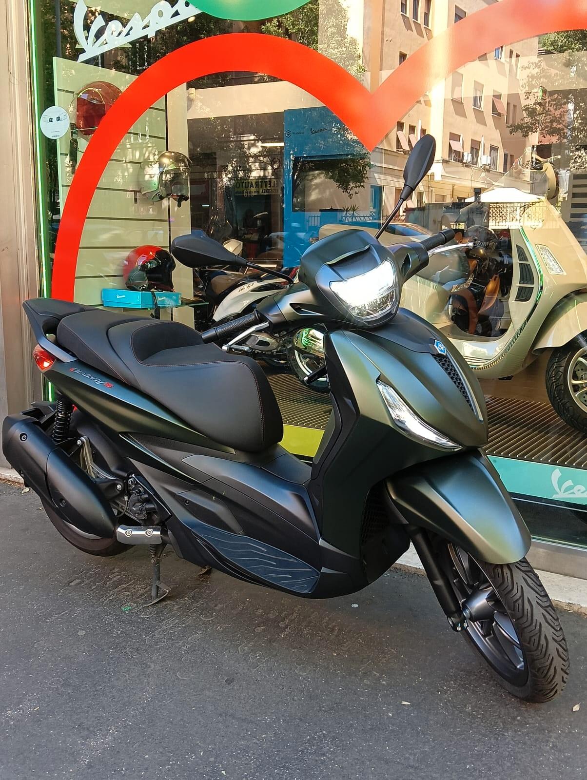 Piaggio Beverly 300 i.e. S