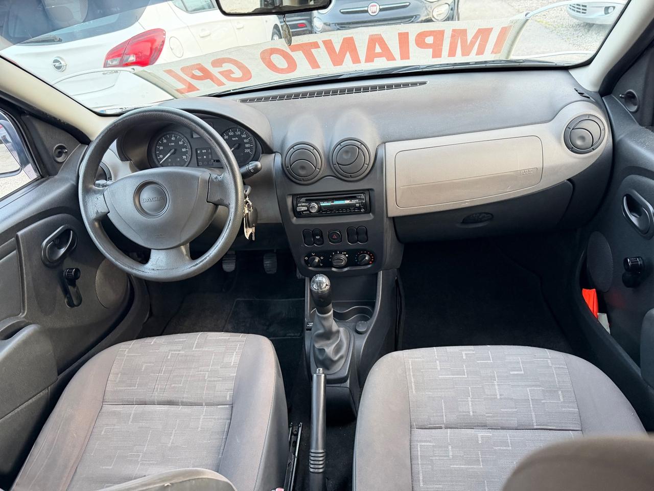 Dacia Sandero 1.4 gpl 2010