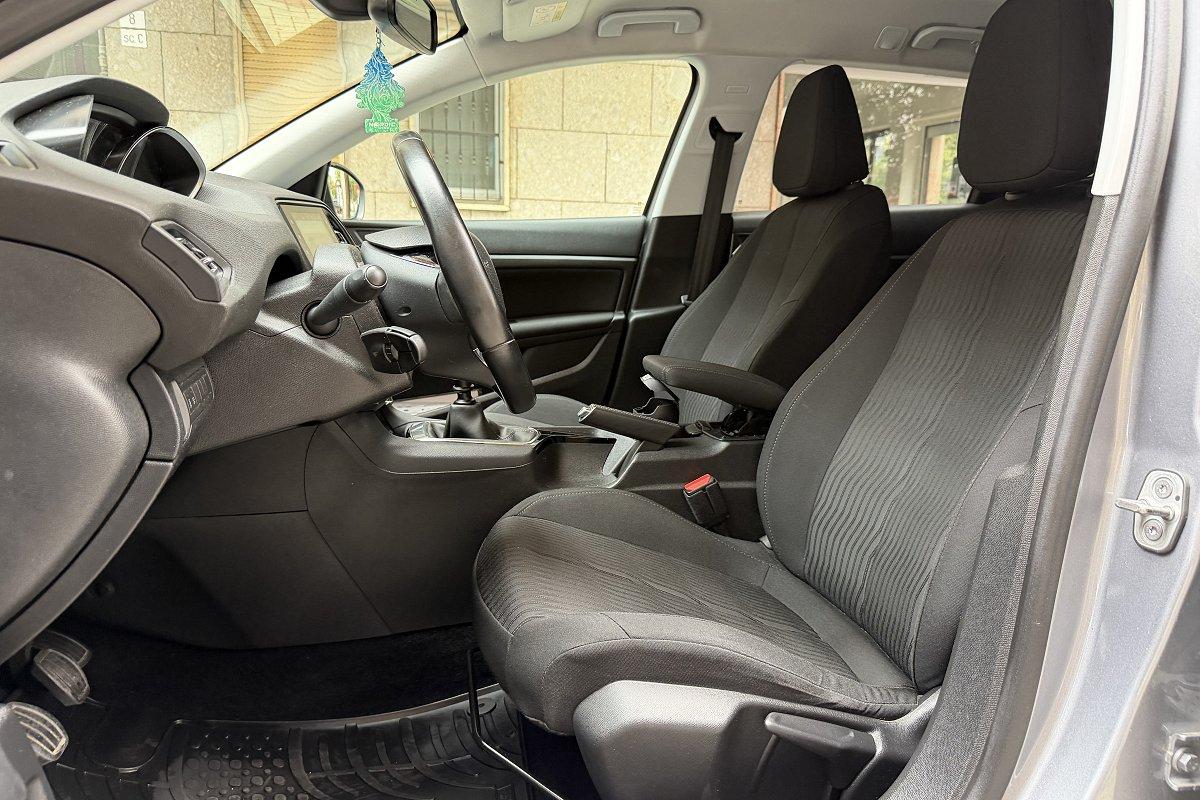 PEUGEOT 308 BlueHDi 120 S&S SW Business