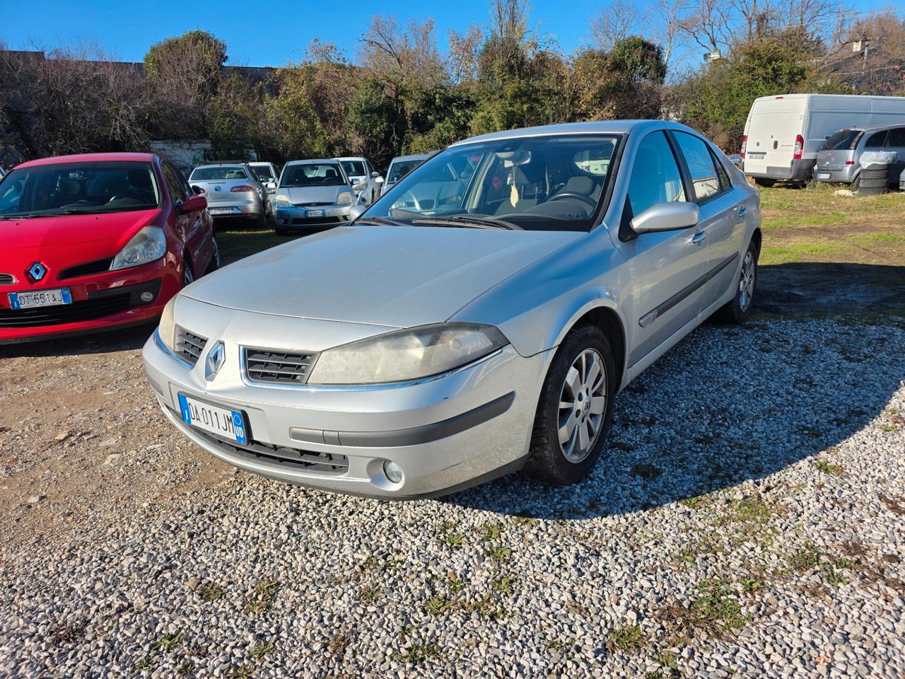 Renault Laguna 1.6 16V Teknos