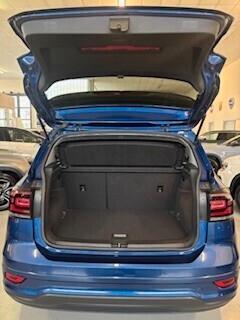 Volkswagen T-Cross 1.0 TSI 110 CV DSG Sport R-Line