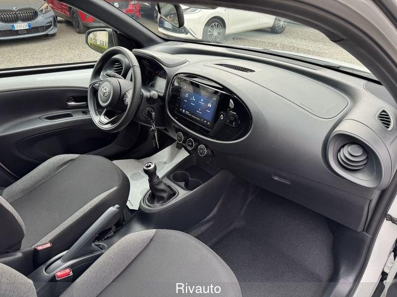 Toyota Aygo X 1.0B (72 CV) Active