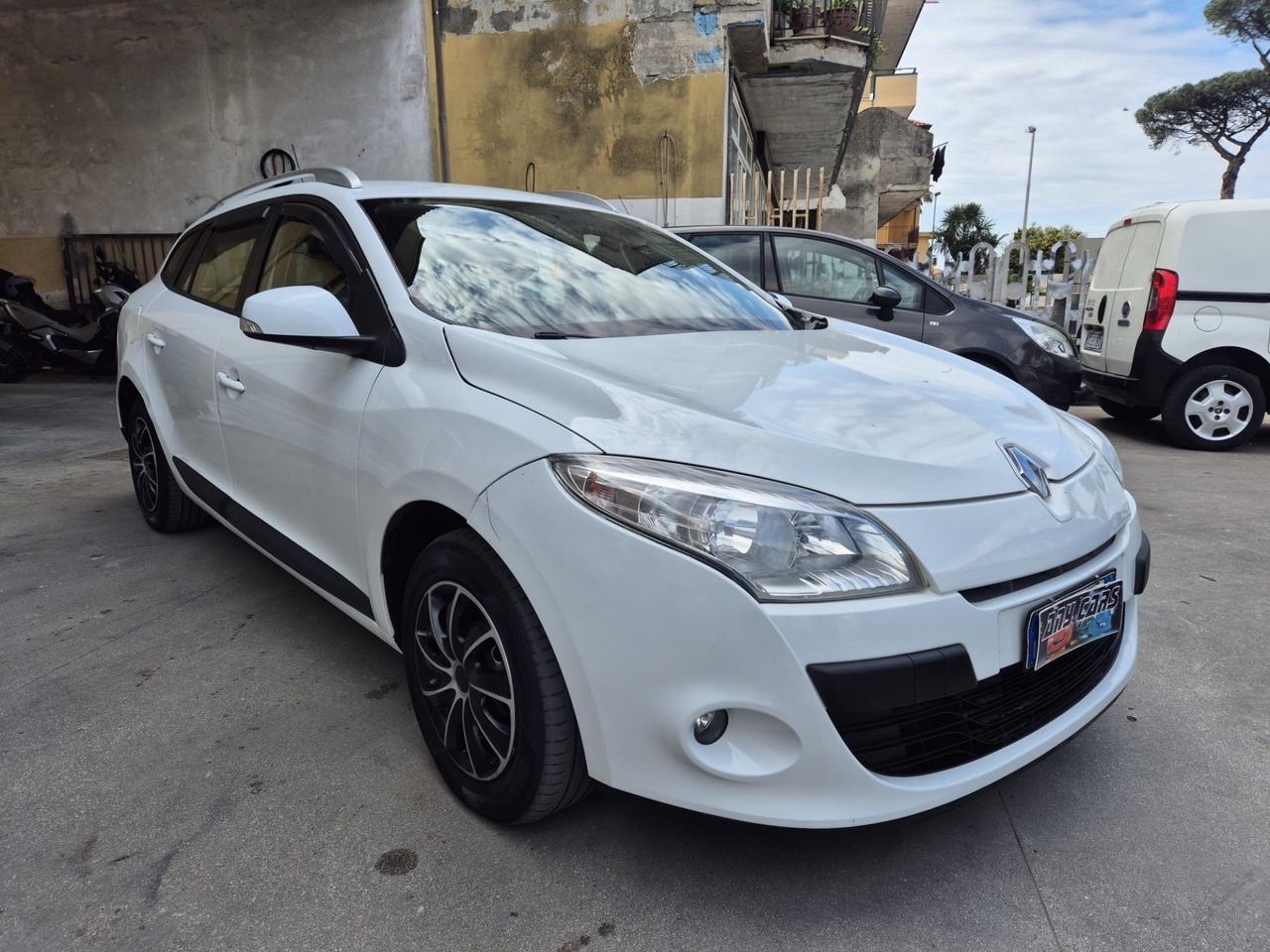 Renault Megane Mégane 1.5 dCi 90CV SporTour Confort
