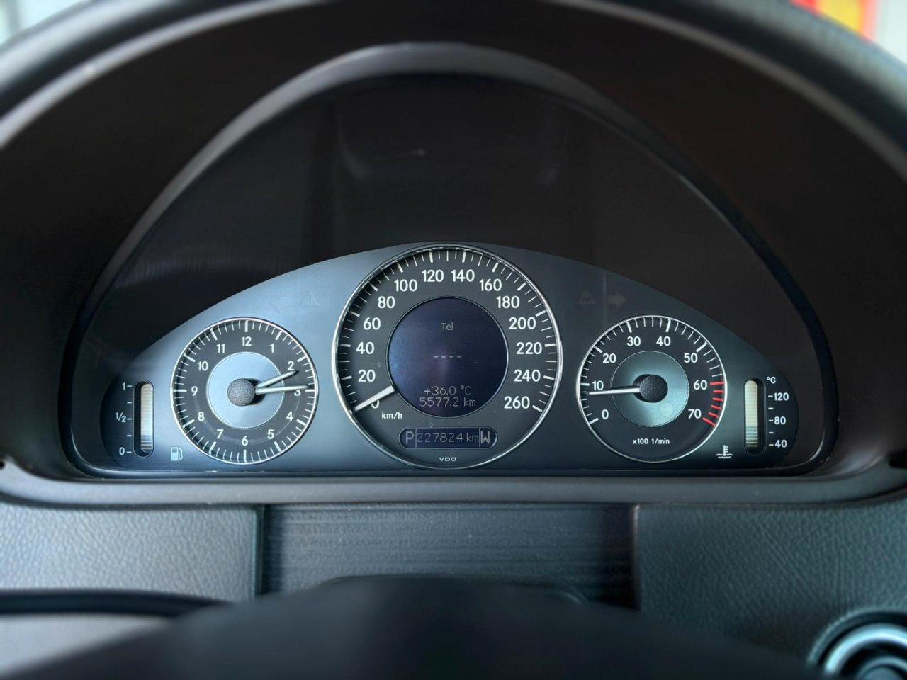 Mercedes CLK Coupe 200 k tps Elegance