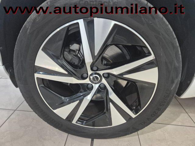 VOLVO XC90 B5 (d) AWD Geartronic 7 posti R-design