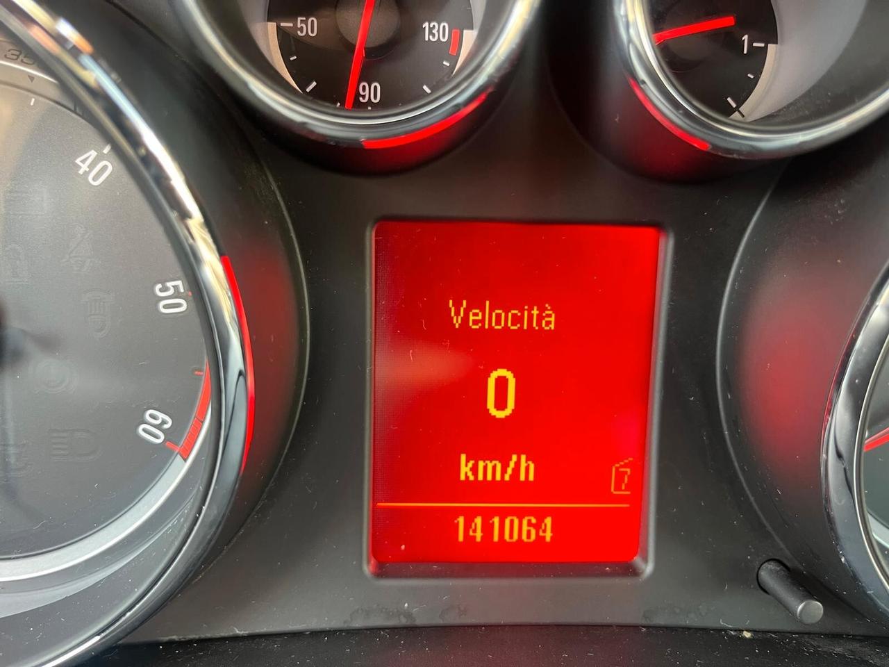 Opel Insignia 2.0 CDTI 160CV 4 porte Cosmo