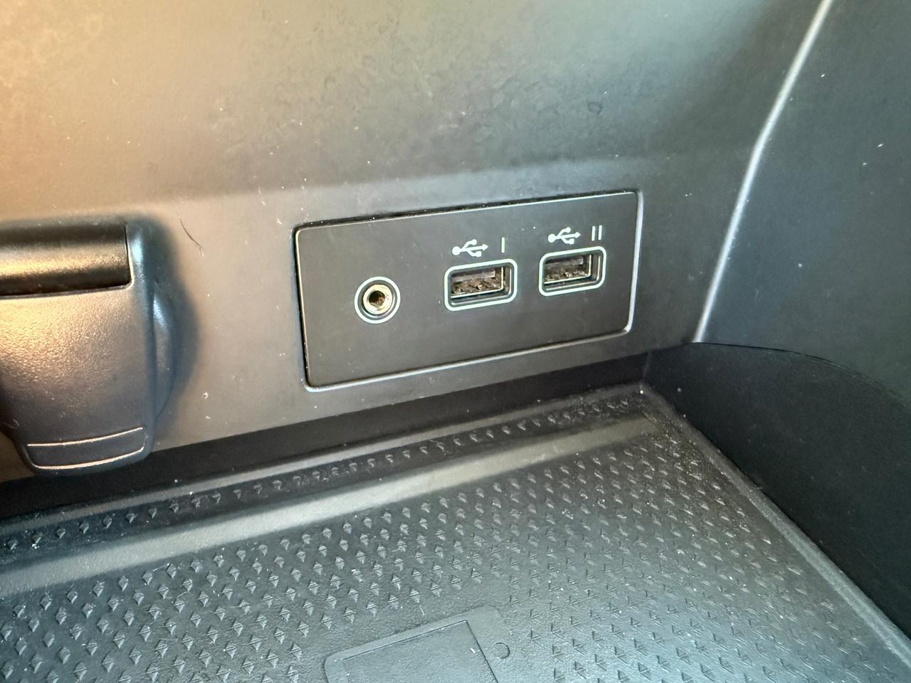 Renault Captur 1.0TCe 100CV GPL Techno-2023"UNIPRO"