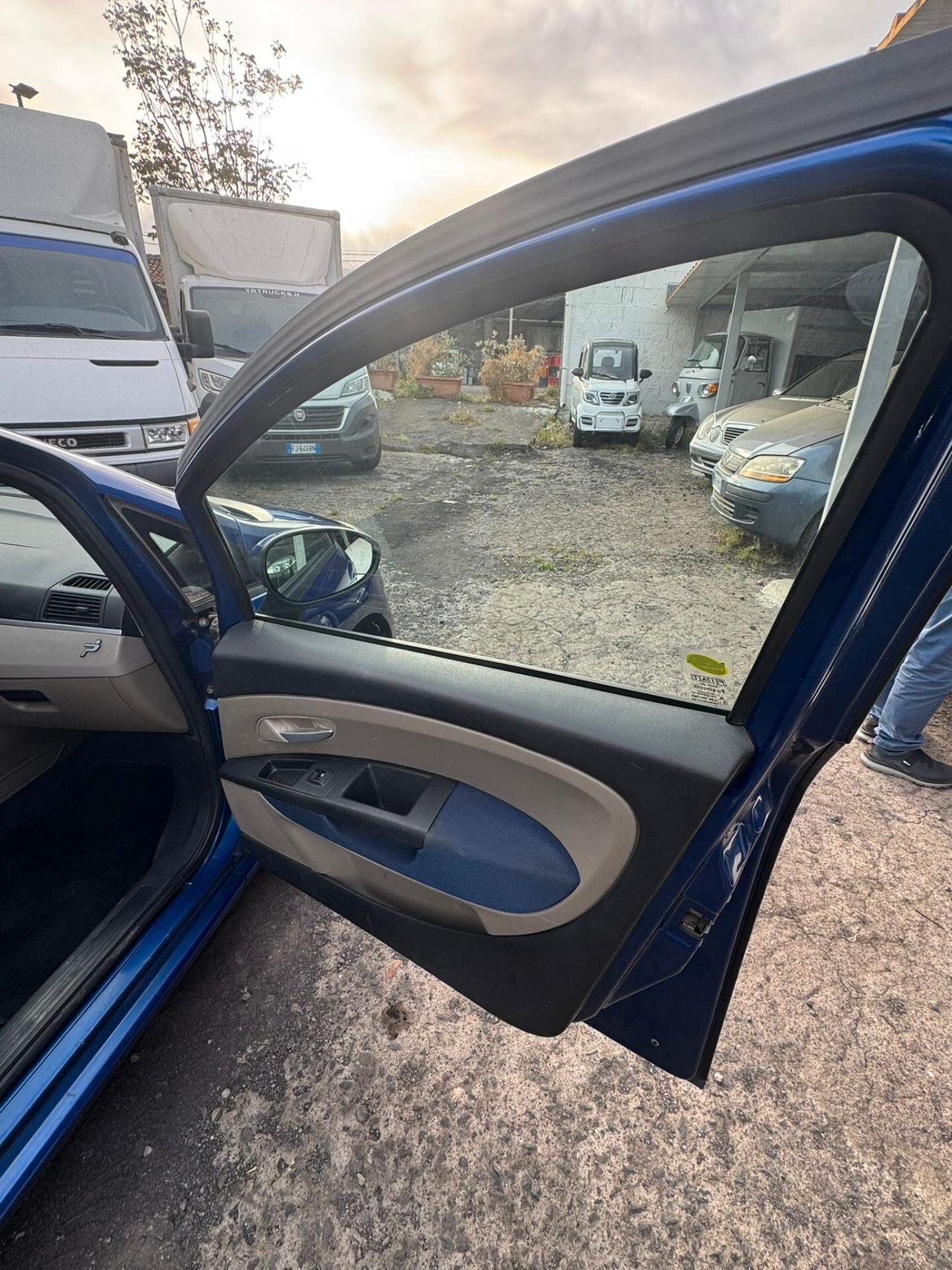 Fiat Grande Punto 1.3 MJT 90 CV 5 porte Emotion