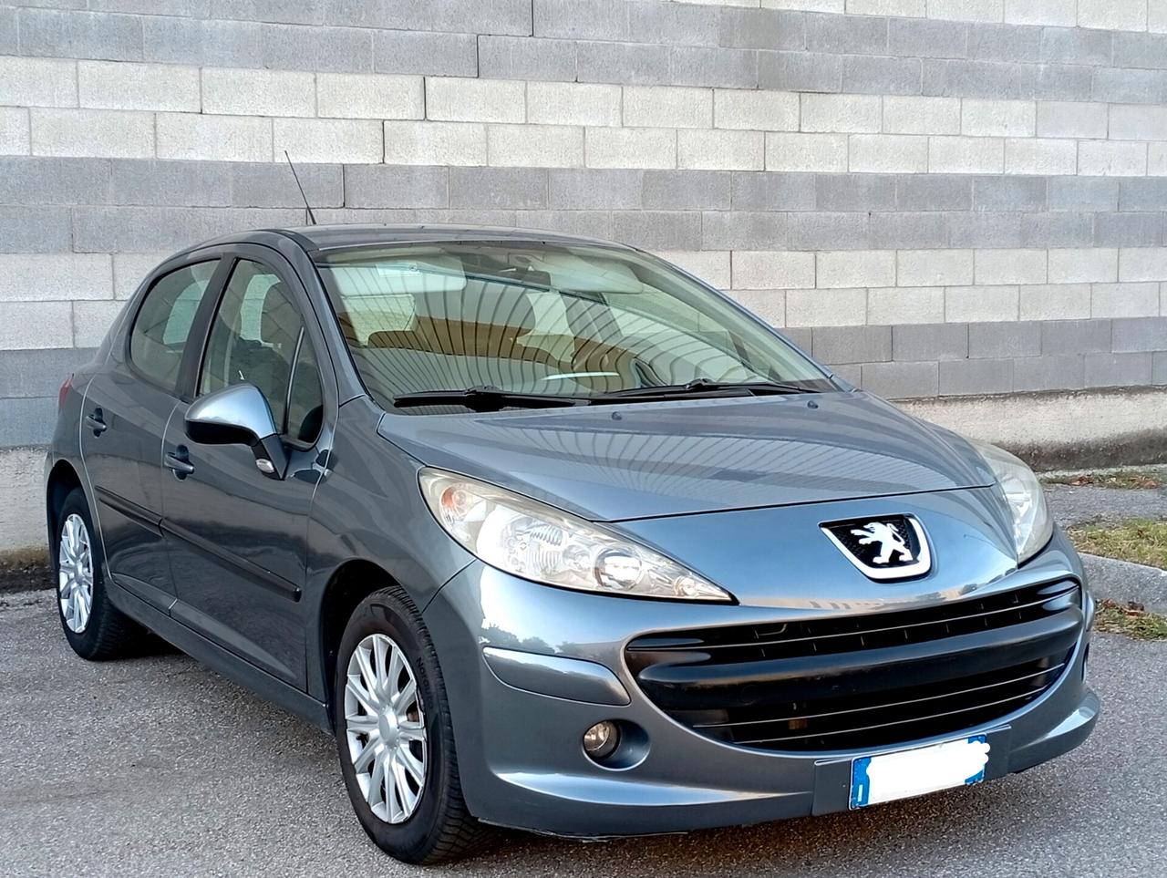 Peugeot 207 1.4 BENZINA Neop 5porte 2009Trattabile