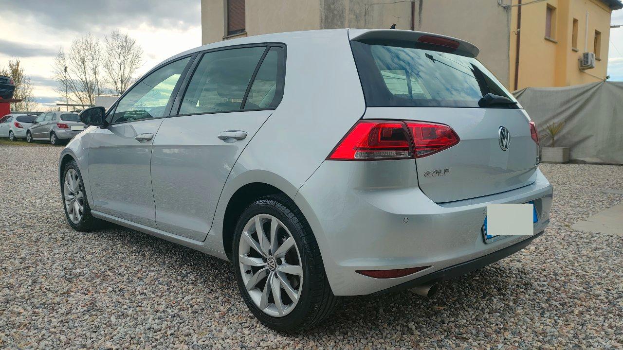 Volkswagen Golf 5 Porte Golf 5p 1.6 tdi 110 CV Highline DSG 127.000KM