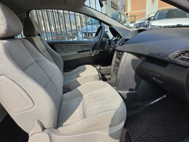 PEUGEOT 207 1.4 HDi 70CV 3p. ONE Line