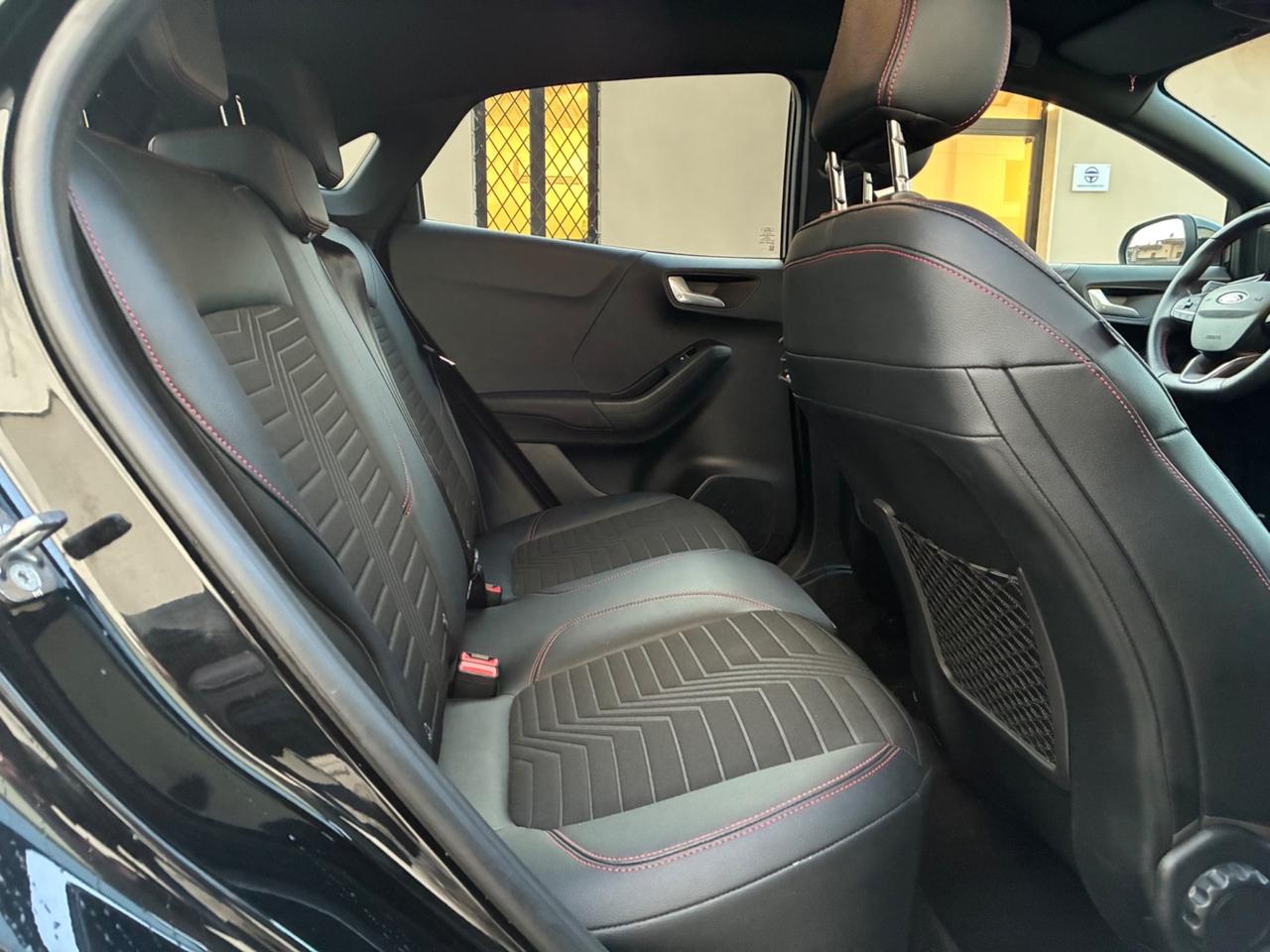 Ford Puma 1.0 EcoBoost Hybrid 125 CV S&S aut. ST-Line