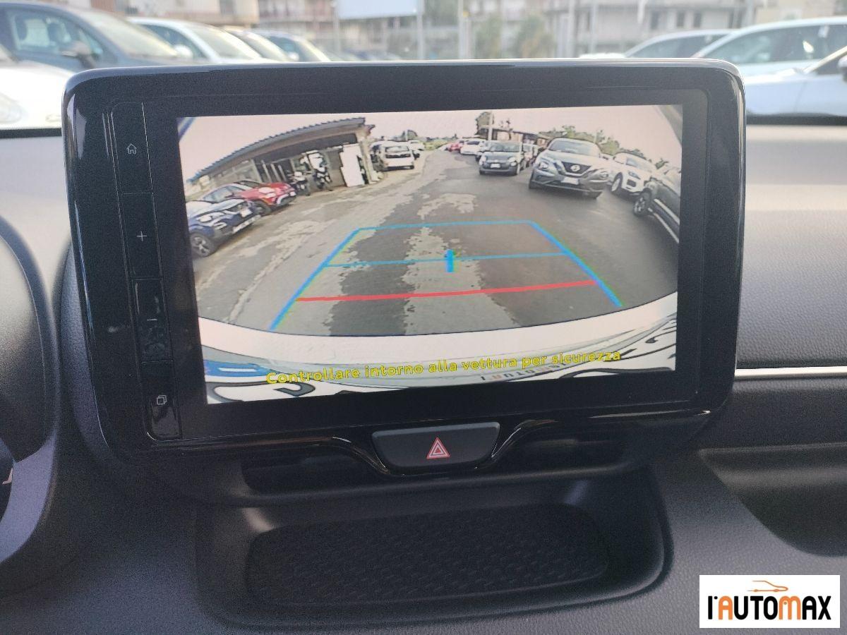 TOYOTA - Yaris 1.5h Trend