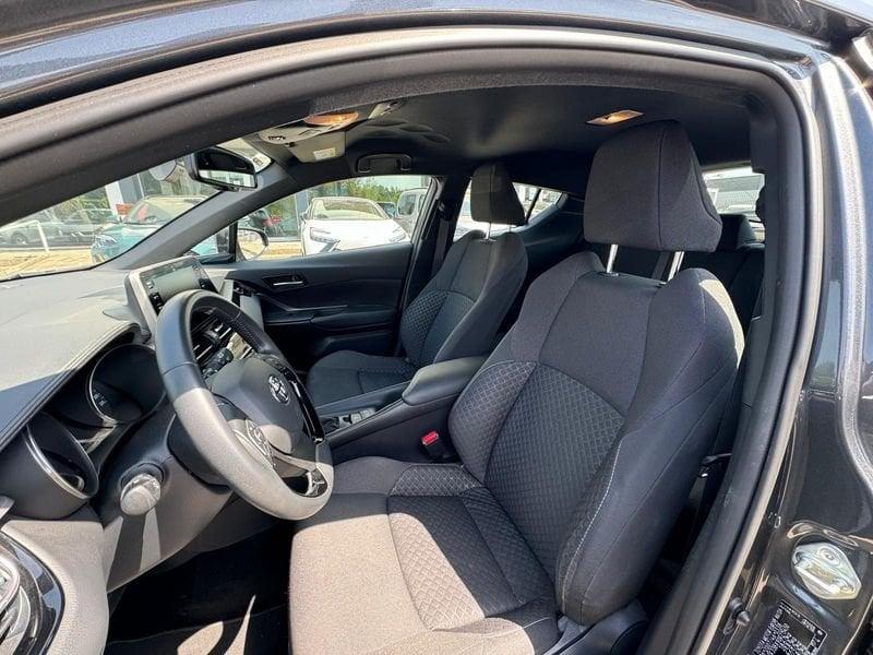 Toyota C-HR 1.8H (122CV) E-CVT Active